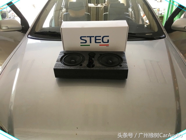 丰田花冠汽车音响改装视频教程,老款丰田花冠汽车音响改装