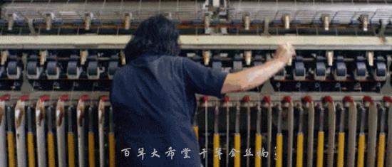 天气冷了围上围巾,围巾围住的是什么