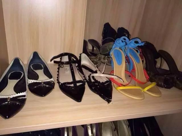 女生到底要有多少双RV、JIMMCHOO鞋才能满足啊？