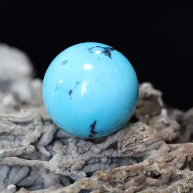 各种宝石象征的寓意及其作用大全,世界最全宝石功效及寓意