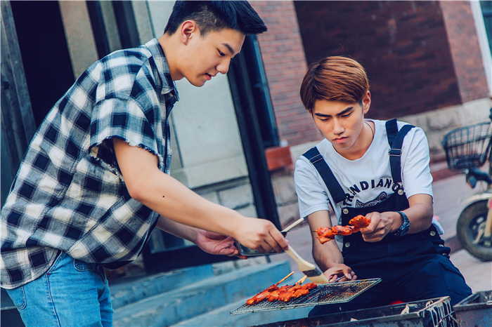 大学生轰趴馆创业项目策划,别墅轰趴创业策划