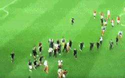 2单刀不进！韩国彻底放弃国足赢球幻想，伊朗开除2人放水明显！