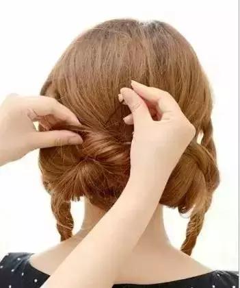 简单又漂亮的短发编发造型教程,短发编发发型简单又好看步骤