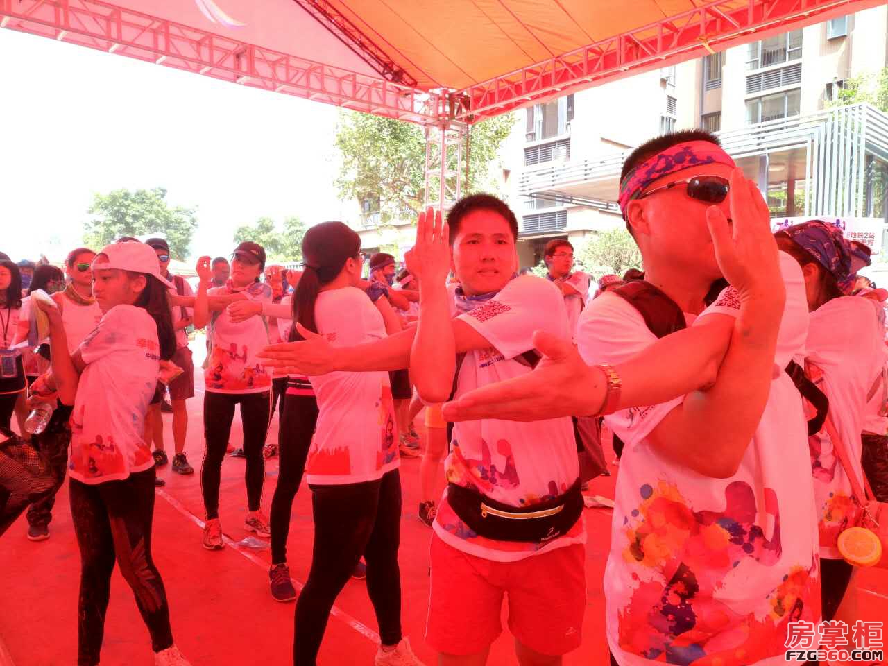 广州最炫彩色跑震撼来袭 中泰天境花园给生活最美的颜色