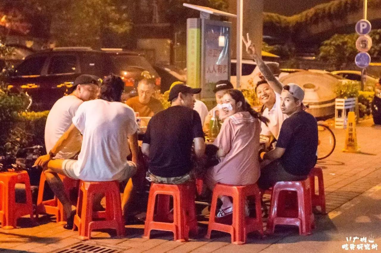 香港最旧的大排档,香港大排档出现在广州街头
