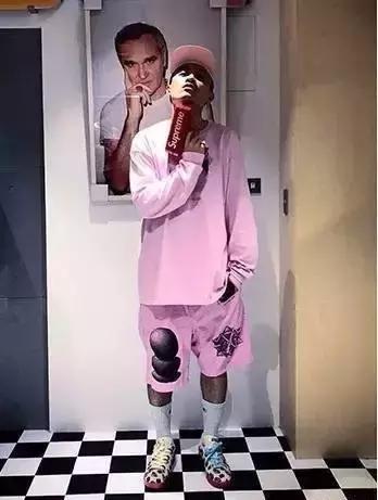 穿袜子竟然还有这么多小窍门,穿袜子的细节处理