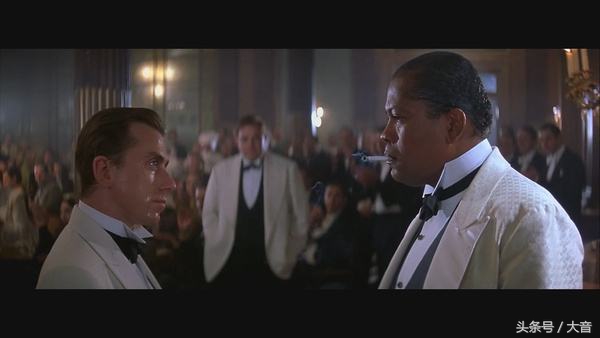 海上钢琴师电影解说,海上钢琴师电影最感动的曲子