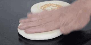 正味西安肉夹馍，全靠一锅百年老汤