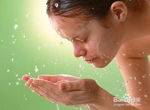 不停流鼻涕打喷嚏是怎么回事,流鼻涕不停打喷嚏咳嗽是怎么回事