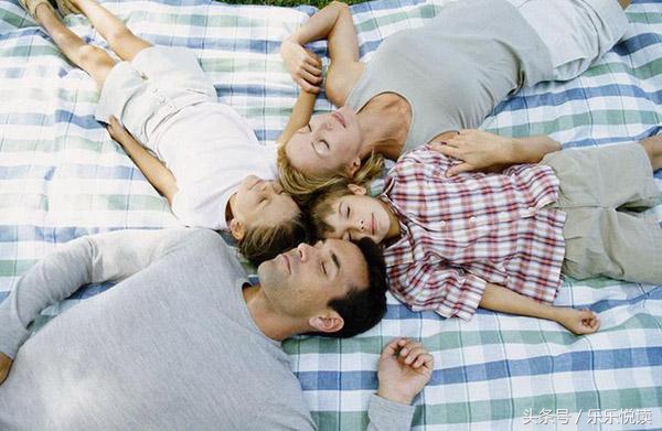 中午睡不着如何快速休息,中午睡不着觉的小妙招视频