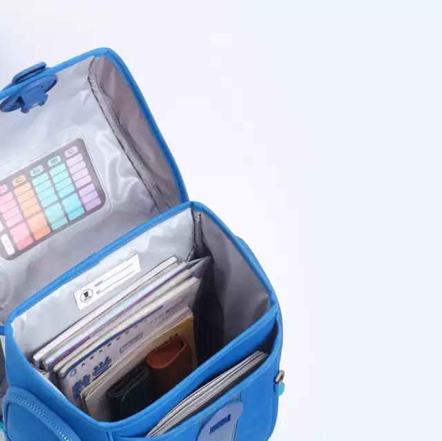 小米科技小书包,小米米兔书包几代比较好