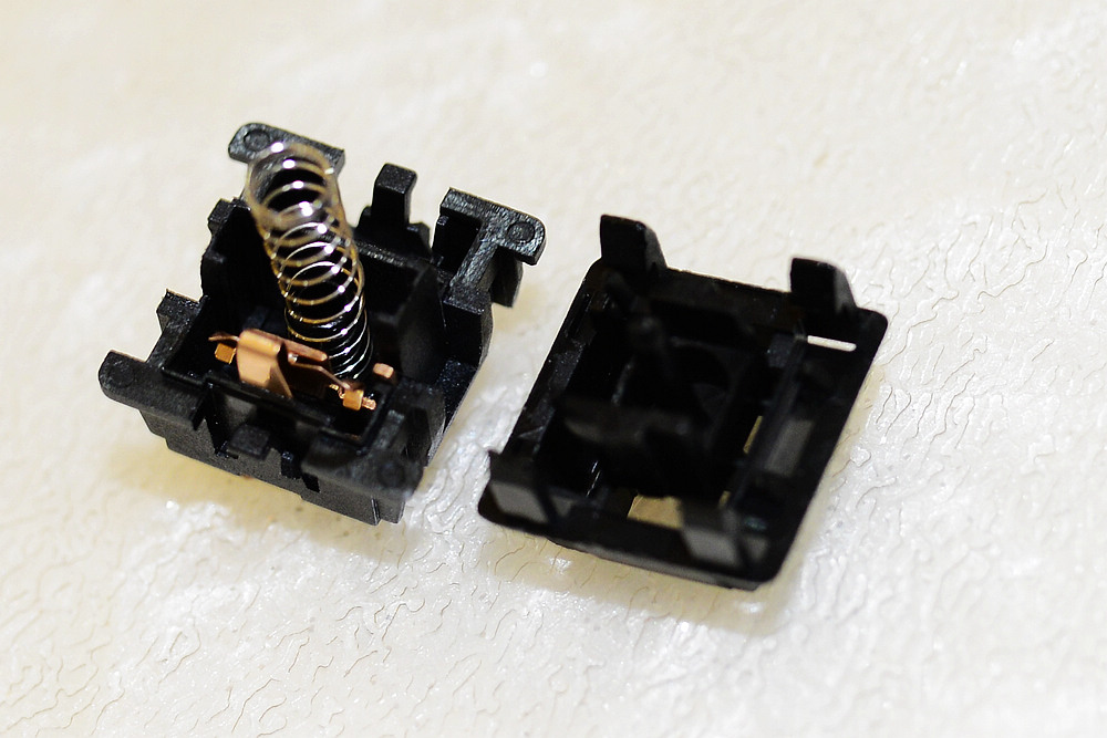 机械键盘轴体哪个品牌好,机械键盘的轴体可以更换吗