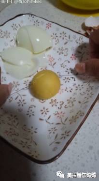 宝宝辅食蛋黄泥视频,宝宝辅食八分之一蛋黄