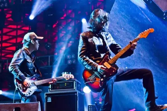 谢天笑我没有未来,谢天笑我不是明星