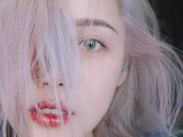 春季最想染的五款颜色,减龄显白染什么颜色好看