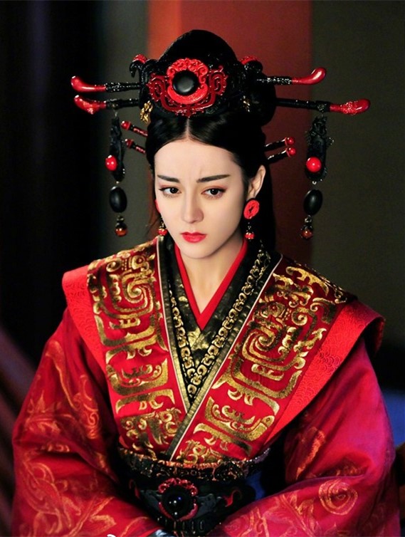 丽姬传热巴,丽姬传热巴被打