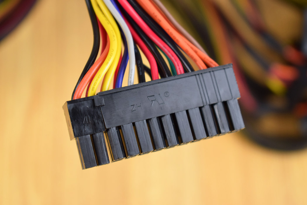 酷冷至尊mwegold750w电源测评,酷冷至尊mwe铜牌系列怎么样