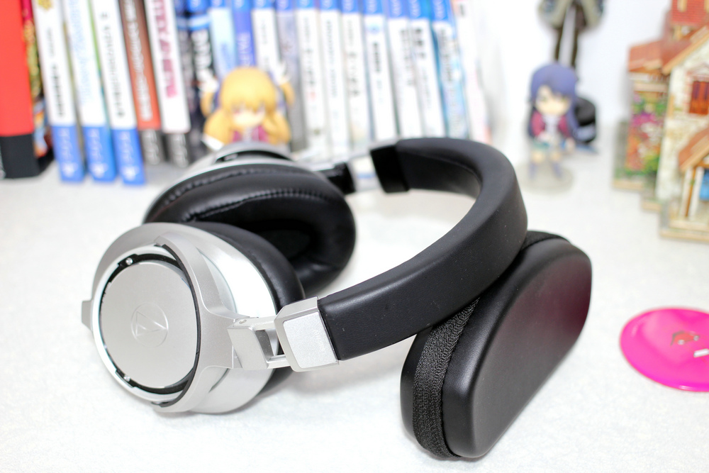 铁三角athsr9头戴式耳机,铁三角ath-twx95.2蓝牙耳机测评