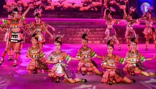 世界上有两个苦难的民族苗族,苗族是一个世界性民族