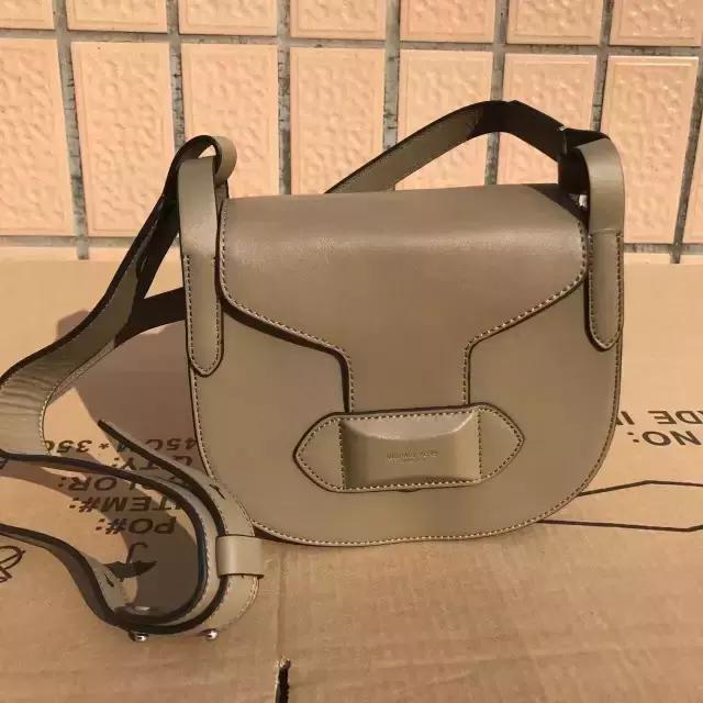 为什么在淘宝上找不到自己的店,怎么在淘宝买原单