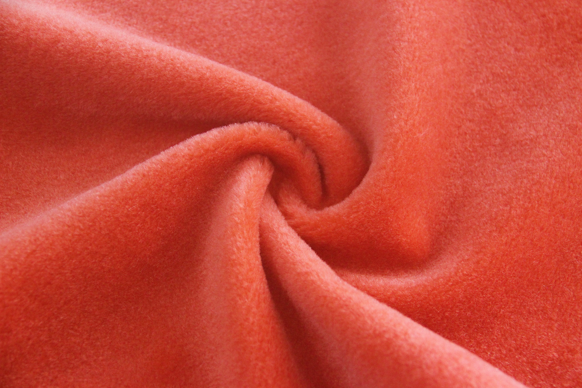 针织羊剪绒仿皮草为何一夜火遍大江南北