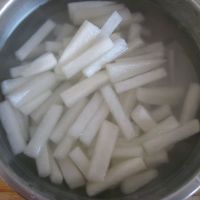 糖醋腌萝卜做法,糖醋腌萝卜又脆又好吃的做法