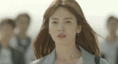 宋仲基撩人的技巧,如何俘获乔妹的芳心