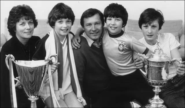 致敬托尼弗格森,致敬弗格森爵士