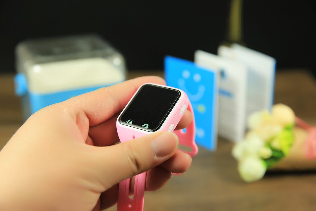 如何让父母时刻陪伴孩子身边，快找芭米小V来帮忙！