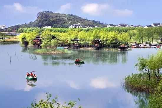 江苏经济排名后20的县,江苏各个县级经济排名前十