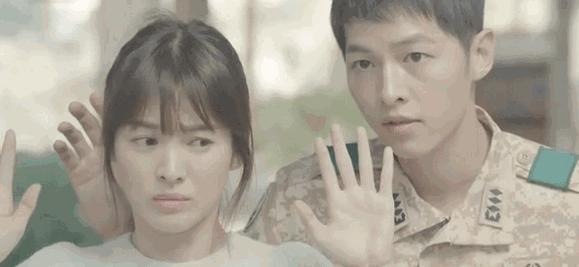 宋仲基与宋慧乔甜蜜,宋仲基与宋慧乔恋爱过程