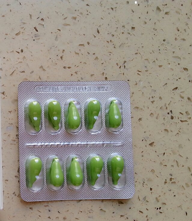 宝宝吃的鱼肝油,婴儿鱼肝油和钙选什么牌子