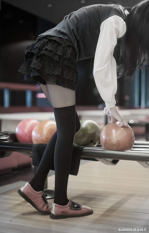 偷东西逃跑的搞笑图片,偷东西被发现的搞笑图片