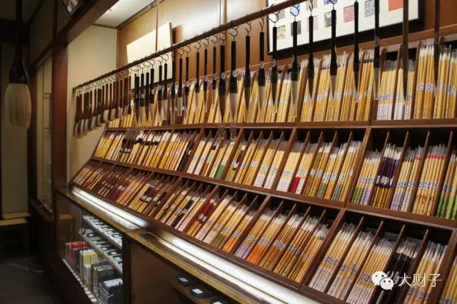 除了黑卡和白卡什么卡的爆率高,除了黑卡还有什么选择