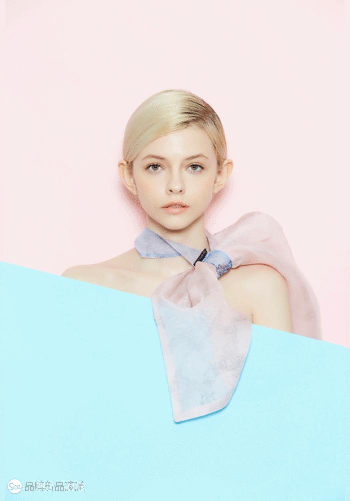 爱马仕丝巾旧款打折,爱马仕丝巾向女王致敬特别款