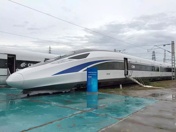 两项“株洲造”领跑全国一个攻克癌症一个方便你我出行