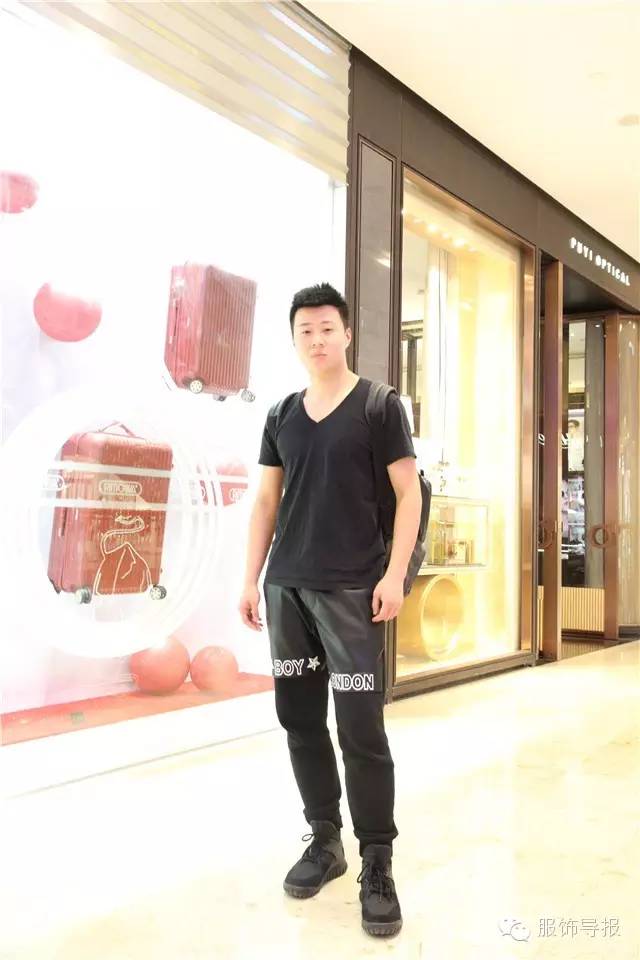 街拍令人羡慕的情侣,南京最新街拍照片