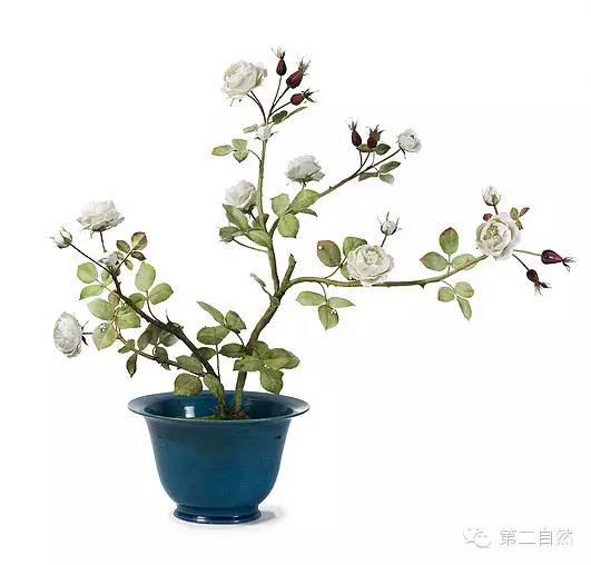 乌克兰大叔和他美到令人窒息的陶瓷永生花