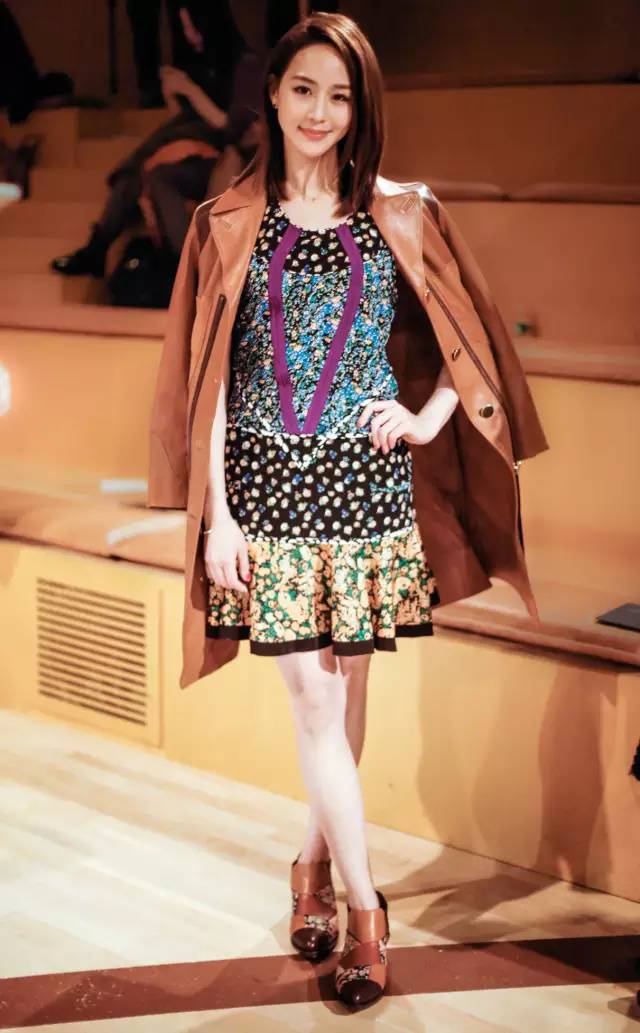 日常怎么穿才有时装周的感觉,时装周穿搭卡点