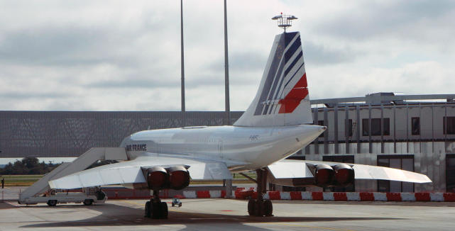 一种超音速飞机2秒飞行700米,超音速客机结束了吗