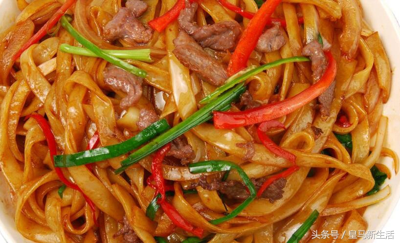 北海网红海鲜粉10元一碗,广州老字号海鲜粉