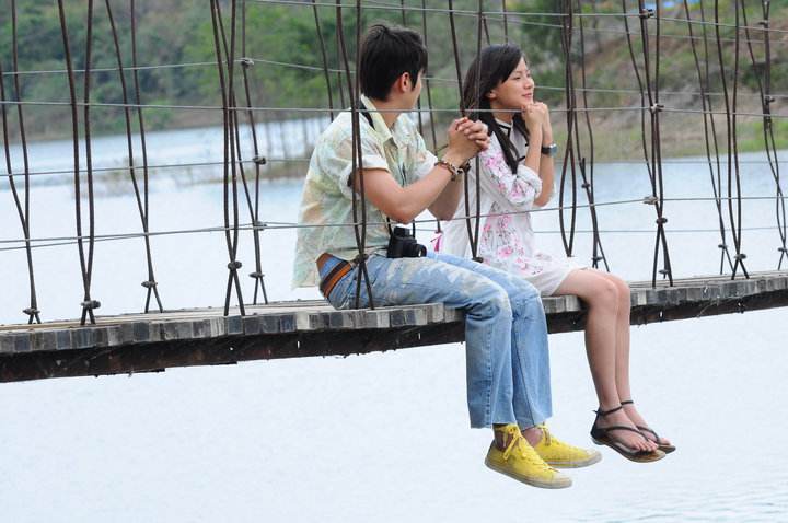 你有哪些心酸的暗恋经历,暗恋一个人的故事有哪些