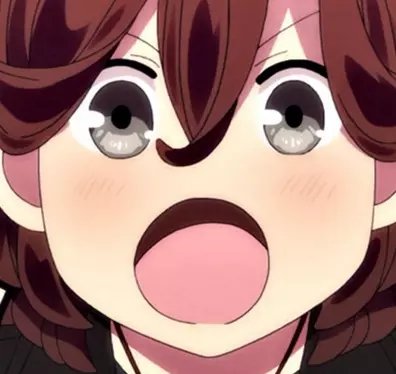 别睡了，我给你泡了包999皮炎平起来把它喝了