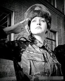 苏联女兵为何穿裙子打仗,二战时苏联女兵为什么穿裙子打仗