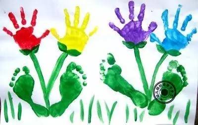 手工作品小花粘贴画幼儿园,手掌涂鸦创意画幼儿园