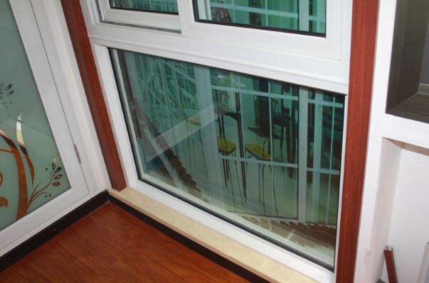 怎么看塑钢窗质量好坏,塑钢窗真假鉴别方法