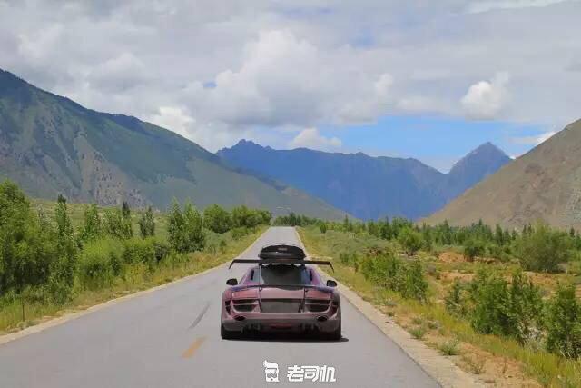 开辆超跑去*藏西**！最后看看几百万的奥迪R8破成啥样了？