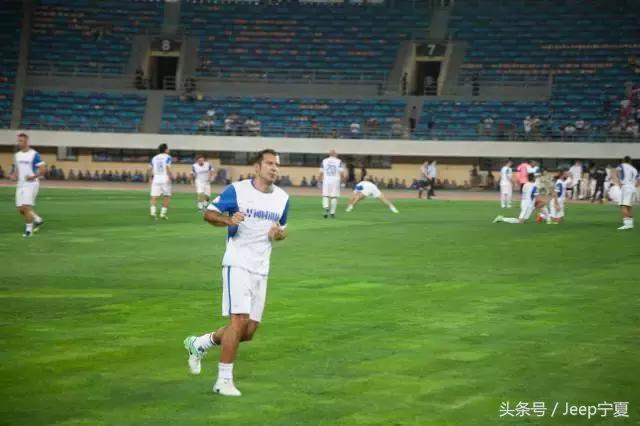 jeep牧马人试驾80周年,小罗菲戈银川比赛