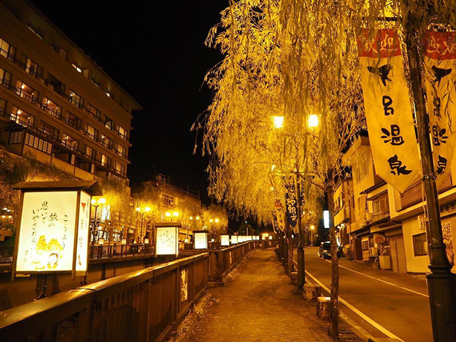 去日本泡温泉,日本箱根泡温泉哪家好
