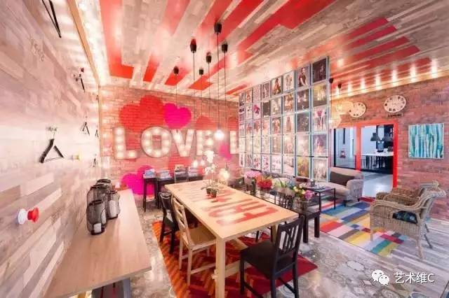 两口子吵架后怎么装修,小两口为装修风格不一样吵架